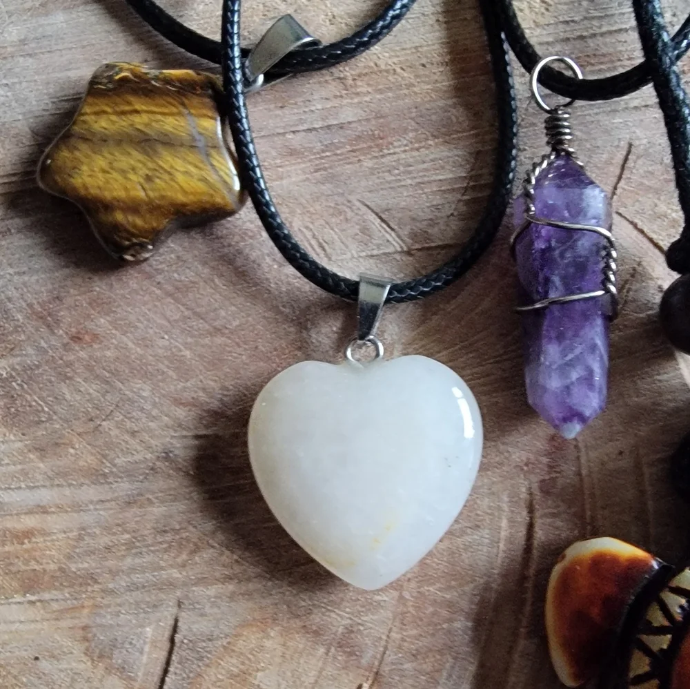Boho Turtle Resin Pendant Necklace & Stone Necklace Set Of 7 - Picture 2 of 6